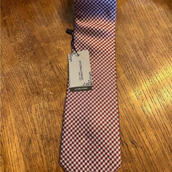 Jason & Vogue Other - Jason & Vogue 100% Silk Burgundy & Black Checkered Tie NWT!!